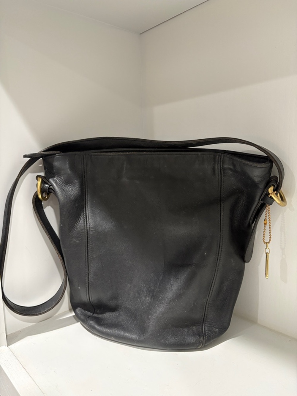 Vintage Coach SoHo Black Leather Shoulder Bucket Bag  with Gold Hardware